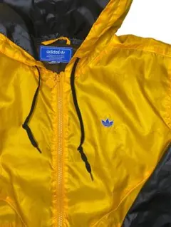 adidas originals トラックジャケット ナイロンジャケット