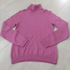 UNIQLO ウールタートルネックニット ピンク Mサイズ
