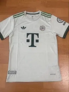 adidas FCバイエルン KANE 9 長袖シャツ L - メルカリ