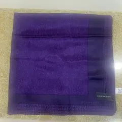 Burberry シルク100% ハンカチ スカーフ 紫