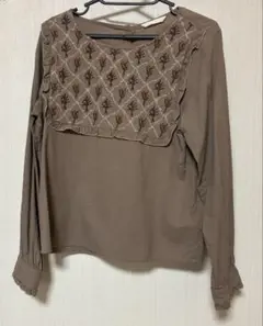 ehka sopo 刺繍ブラウス 長袖 ブラウンのサムネイル