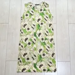 VIVIENNE TAM ヴィヴィアンタム 花柄 ノースリーブニットワンピースのサムネイル