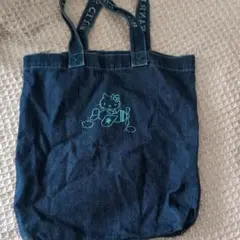 Item thumbnail for item daedd95e-ce7e-40c3-8a23-39dee5209cb6