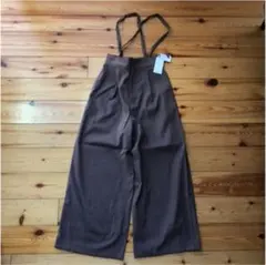 新品タグ付き urban research サスペンダー付きワイドパンツ