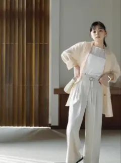 ナチュラルビューティーベーシック✴︎ベージュ ワイドパンツ ベルト付き