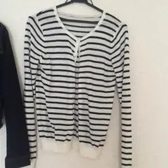 アース ボーダーミディアムカーディガン