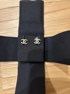 CHANEL シルバー ダブルCロゴピアス