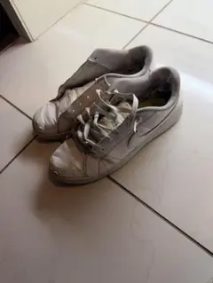 【定価4,000円】NIKE スニーカー メンズ ナイキ コート ロイヤル 2