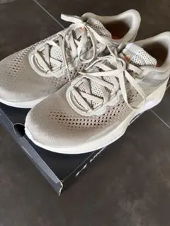 adidas Climacool スニーカー ベージュ 27cmのサムネイル