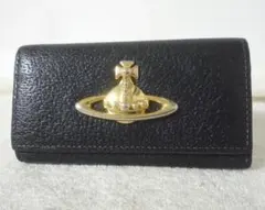 良品　ヴィヴィアンウエストウッド　ブラック　黒　オーブロゴ金具　４連　キーケース