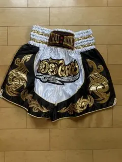 ムエタイパンツ キックボクシング トランクス ブラック×ホワイトmサイズ