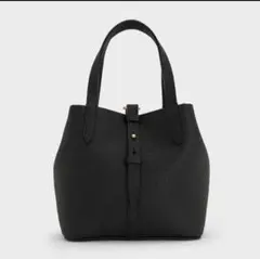 CHARLES & KEITH ベリル リサイクルレザーバケツバッグ ブラック