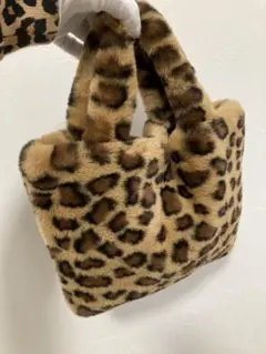 タイムセール本日23:59まで♪　新品☆　レオパード柄　ショルダーバッグ