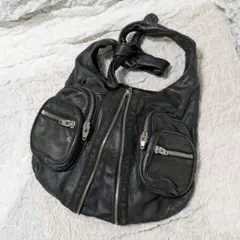 Item thumbnail for item 04f68733-afbe-4ead-9aae-5d95fd32b5f7