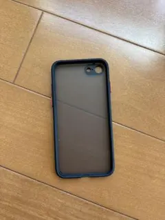iPhoneSE用ハードケース ブラック/レッド