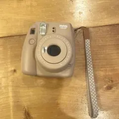 【美品】FUJIFILM チェキ instax mini 8+ 純正ストラップ付