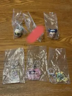 ヘンダーランド　フィギュアとキーホルダーセットまとめ売り