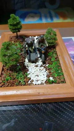 1/64 秋の街路ジオラマ 紅葉 ミニカー台座 手作り - メルカリ