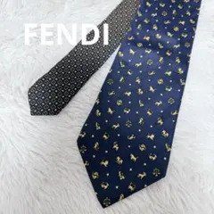FENDI ネクタイ　ネイビー　星柄　総柄