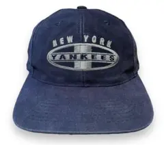 New York Yankees ベースボールキャップ ネイビーつば裏