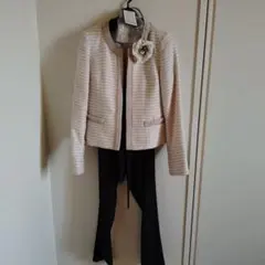 入学式にぴったりなツイードジャケットとパンツセット9号（コサージュ付）