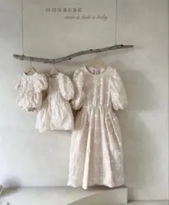 monbebe ひざ丈花柄刺繍ワンピース　親子コーデ 90㎝　韓国子供服