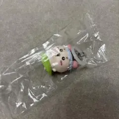 ちいかわ 人魚の島 入場者特典 チャームミニフィギュア 古本屋　カニ　カニちゃん