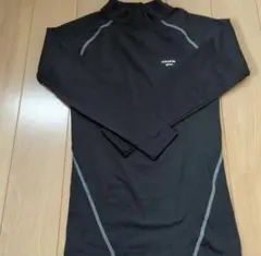 サッカー　長袖インナー サイズ140 裏起毛　黒