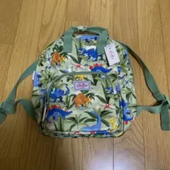 新品未使用品　Cath Kids 恐竜柄 小型リュック
