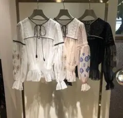 SNIDEL エンブロイダリーチュールブラウス