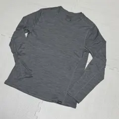 Patagonia キャプリーン　クール　ライトウェイトグレー Mサイズ　長袖のサムネイル