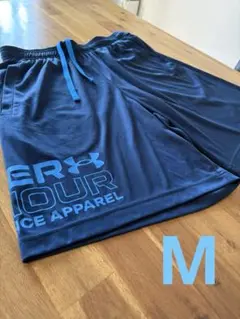 アンダーアーマー　ハーフパンツ　M ネイビー