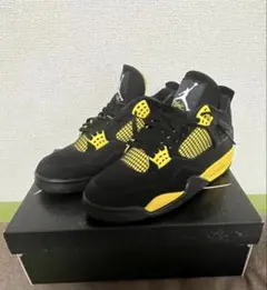 Air Jordan 4 thunder イエロー Nike黒タグあり