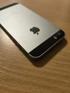 iPhone SE 初代 スペースグレー