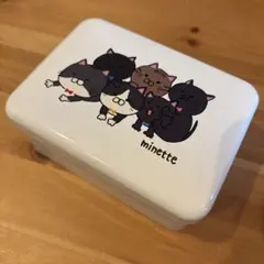 minette 猫のクッキー缶