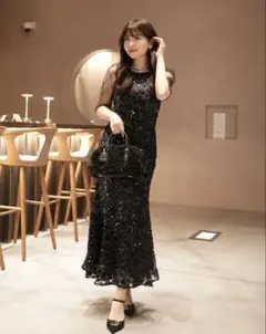 ほぼ新品【LEJA】ビジューネックスパンコールシアーマーメイドワンピースドレス