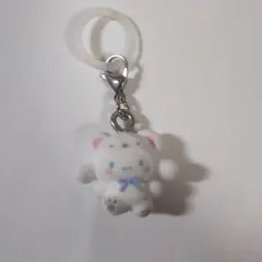 サンリオキャラクターズ　めじるしアクセサリー　ふわふわスノー　シナモロール