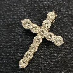 fluke@様専用ペンダント Pt900 ダイヤモンド合計0.50ct - メルカリ