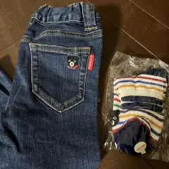 Item thumbnail for item e38cc59a-ef43-4d31-9d9f-cc7e013c1e9b