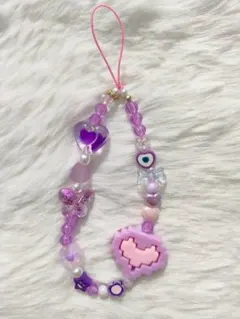 ハンドメイド 紫のストラップ ハート 蝶