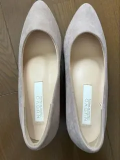 NUOVO ピンクベージュ　ピンクグレージュ　パンプス