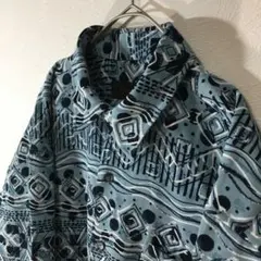 【個性派古着】長袖デザインシャツ　さわやかな　幾何学模様　水色　メンズM