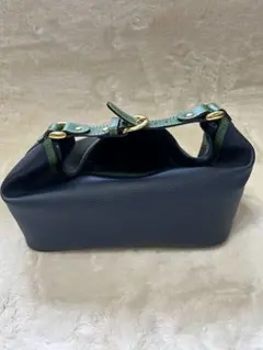 Item thumbnail for item 06ad14e6-fa89-425e-a416-0515c5f1ba4c