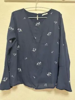 GLACIER ネイビー 花柄刺繍 長袖ブラウス