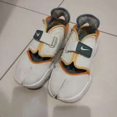 NIKEナイキ ウィメンズ アクア リフト24.5