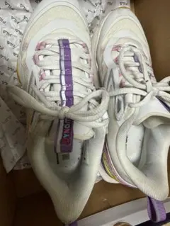 Item thumbnail for item bfca8f64-1355-44b3-90e9-d50c4fc4b4a2