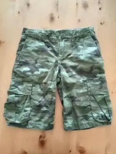 GAPKids ショートパンツ　迷彩柄　美品　中古品