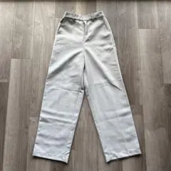 チノパン　スラックス　パンツ　オフホワイト　レディース