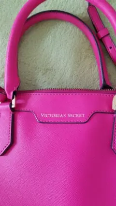 ヴィクトリアシークレット　バッグ