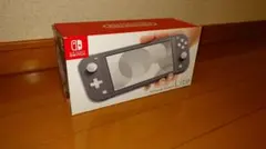 任天堂スイッチライト本体　グレー（外箱・充電コードあり）